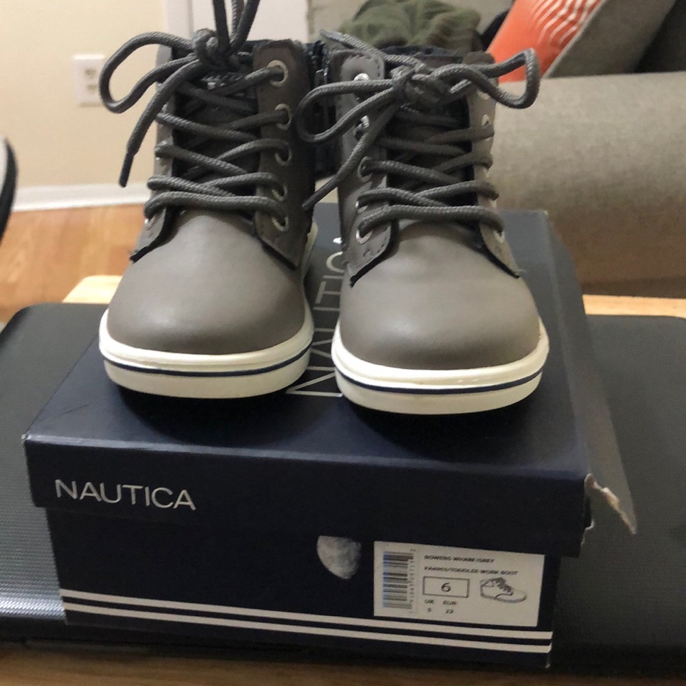 new in box my son does not fit